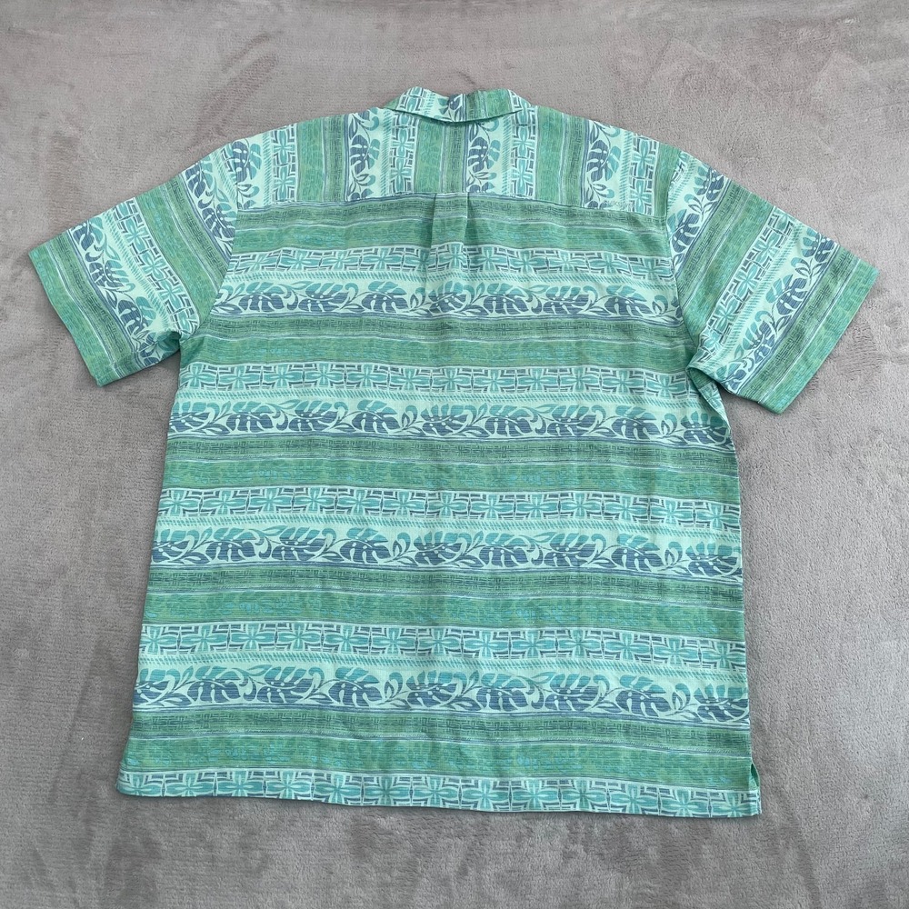 Quiksilver Waterman Shirt Men 2XL Multi Tribal Floral Hawaiian Short Sleeve NWOT - Picture 3 of 8